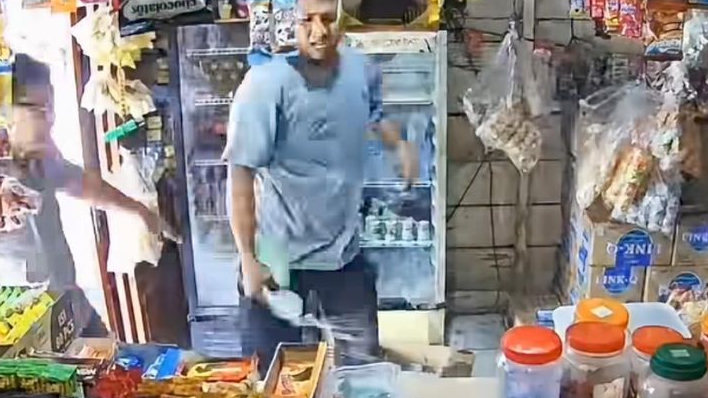 Viral! Gagal Malak Rp250 Ribu, Pria Ini Nekat Siram Bensin ke Toko Grosir