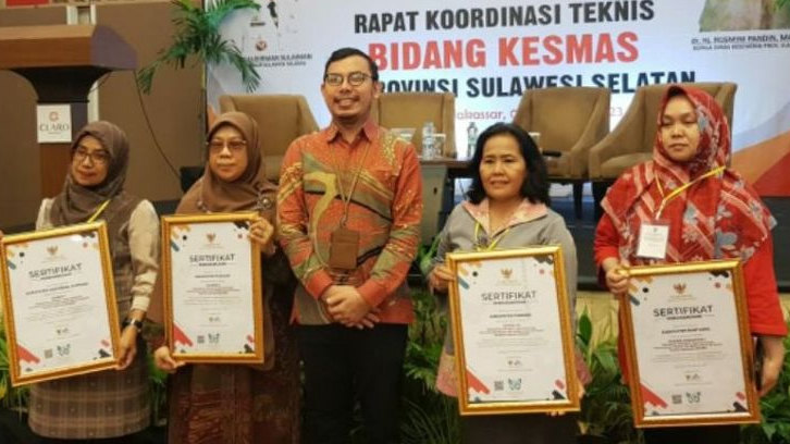 Pemkab Pinrang Raih Penghargaan Pemprov Sulsel dalam Bidang Layanan Kesehatan