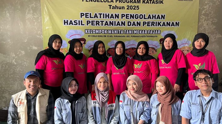 Pertamina Regional JBB Bantu KWT Mekar Fajar Tasikmalaya Kembangkan Produk Sambal dan Cookies Ikan Bernilai Ekonomi