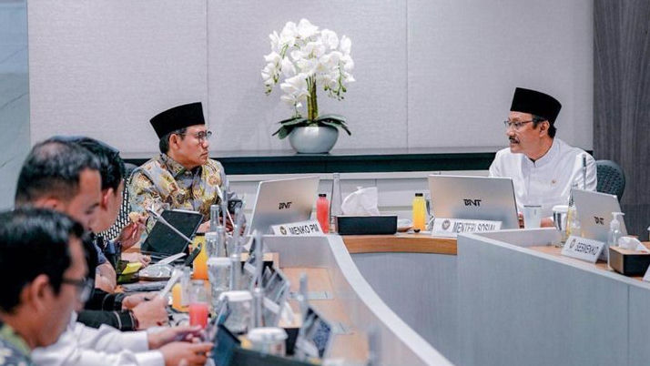 Sering Diprotes Karena Salah Sasaran? Pemerintah Langsung Respons 4,3 Juta Warga Baru Akhirnya Dapat Bansos!