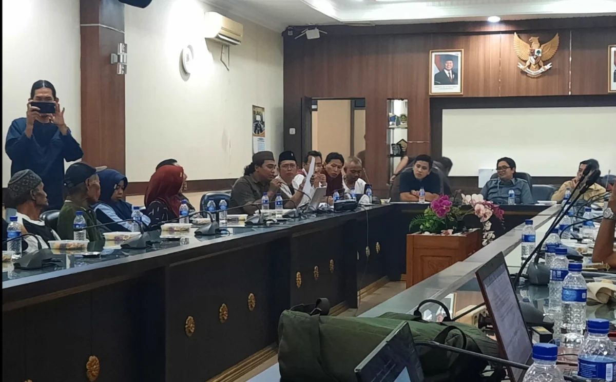 Konflik Pengelolaan Hutan Jember Tak Kunjung Kelar, DPRD Desak Evaluasi Total Tata Kelola Lahan dan SK KHDTK