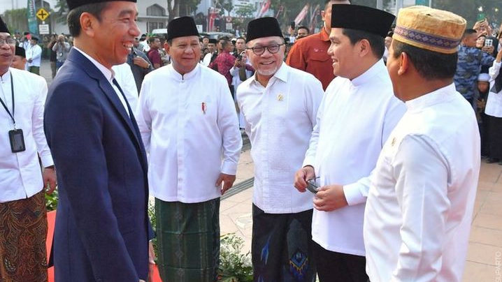 Presiden Jokowi Blak-blakan Dukung Tiga Paslon Capres Cawapres, Ini Katanya Soal Anies
