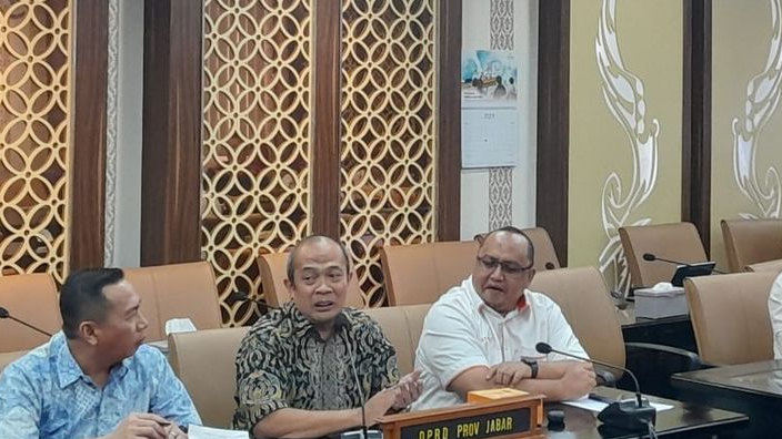 Bahas KUA PPAS 2024 hingga UU HKPD, DPRD Jabar Terima Kunjungan Kerja DPRD Kota Bogor dan Kabupaten Kolaka
