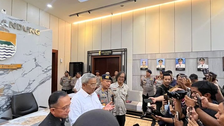 Pemkot Bandung Bentuk Tim Antibegal, Farhan: Cegah Sebelum Darurat