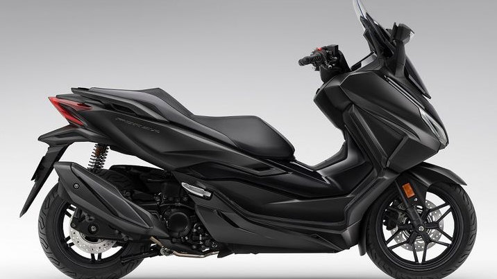 Honda Forza Tampil Makin Mewah dan Prestisius