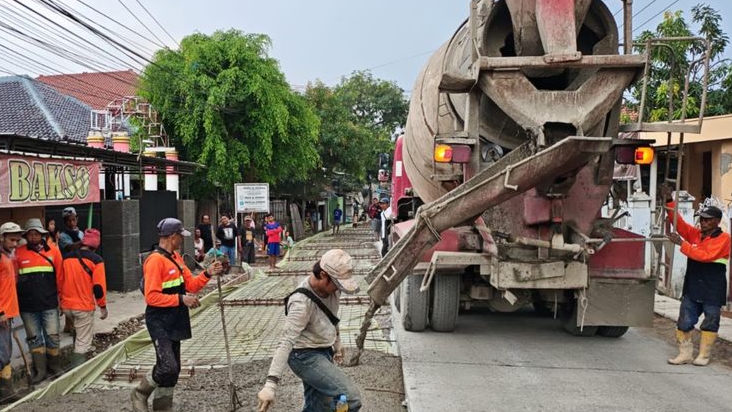 Perbaikan Jalan di Cirebon Dikebut, Betonisasi Dominasi Proyek 2026