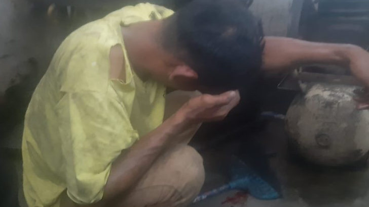 Kedapatan Mencuri HP, Pemuda Ini Babak Belur Dihajar Warga Amplas