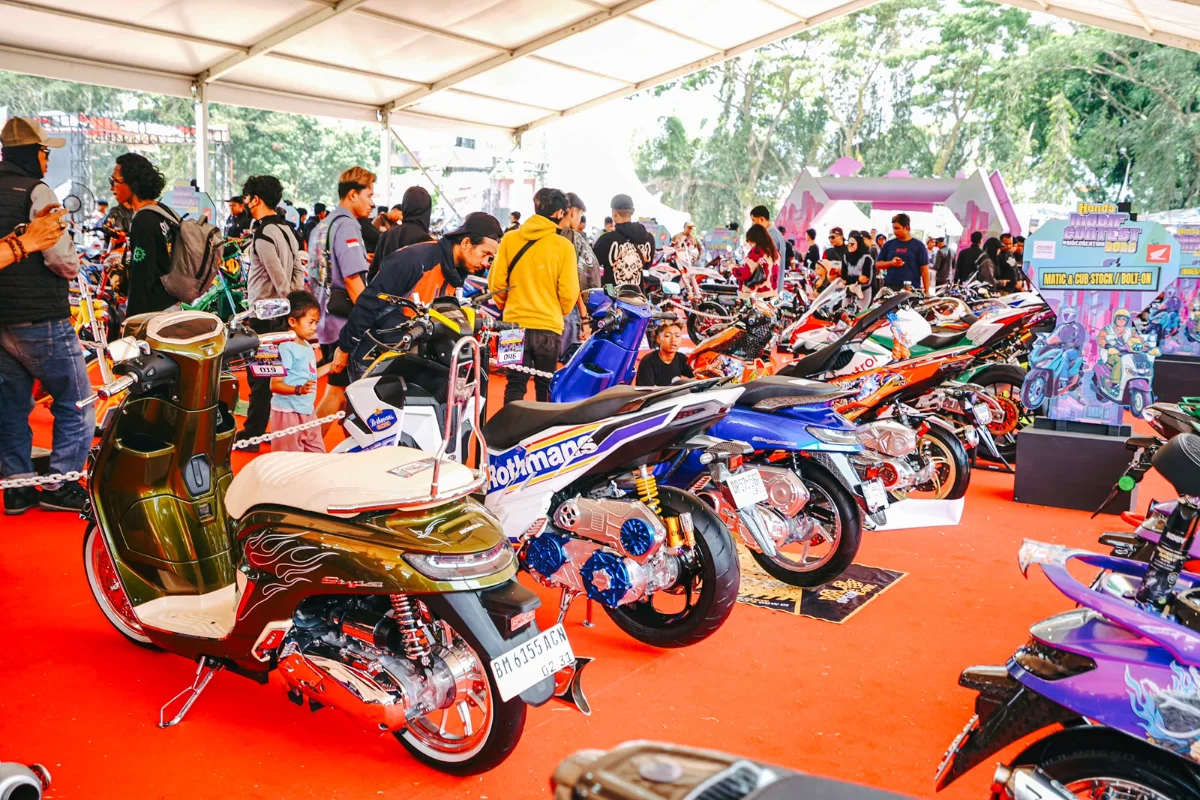 karya modifikasi sepeda motor Honda dalam Final Battle Honda Modif Contest (HMC) 2026
