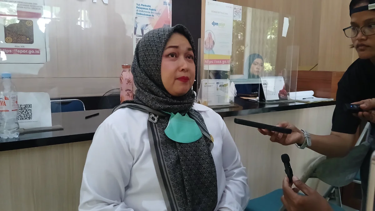 Kepala Dinas Kesehatan Kota Cirebon, dr. Hj. Siti Maria Listiawaty