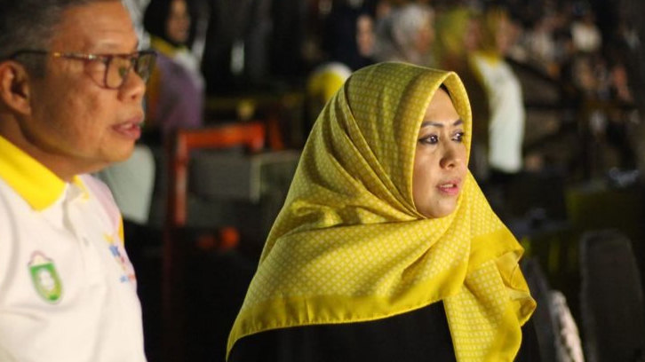 Wow, Fashion Show di Festival Salo Karajae Banjir Pengunjung
