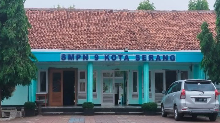 Meski Dilarang, SMPN 9 Kota Serang Masih Jual Buku LKS
