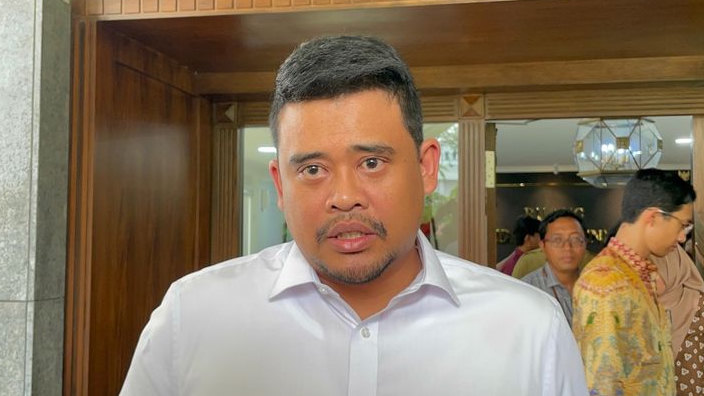Plakk, Bobby Tersulut Emosi, Tampar Sopir Dirut BUMD Sumut Diduga Pakai Narkoba di Kantor KONI