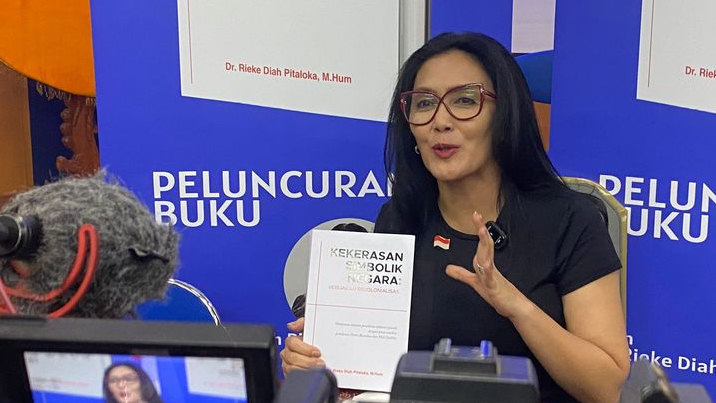 Luncurkan Buku Kekerasan Simbolik Negara, Rieke Diah Pitaloka Harap Karyanya Jadi Referensi Pemerintah