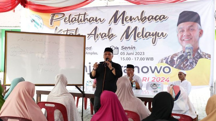TGS Ganjar Sumut Lestarikan Aksara Arab Melayu Agar Tak Tergerus Zaman