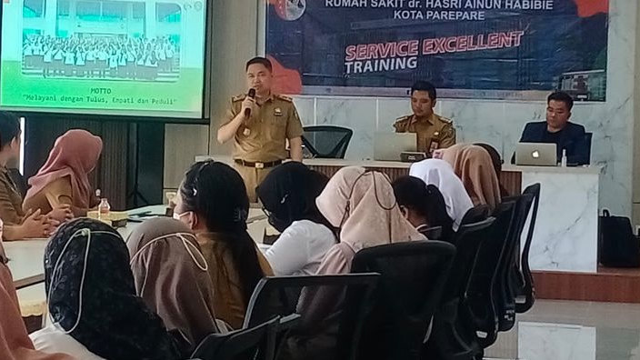 RS dr Hasri Ainun Habibie Parepare Gelar Service Excellent Training