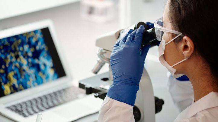 Manfaatkan AI dan Bioteknologi, Kemenkes Berkolaborasi dengan ITB dan IT Del Majukan Kesehatan Indonesia