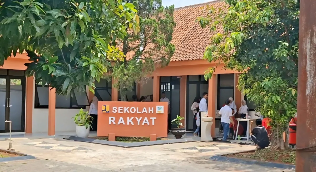 Target pembangunan 500 gedung Sekolah Rakyat.