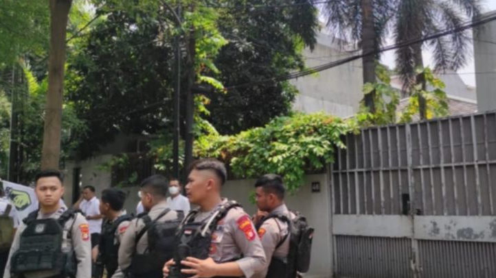 Safe House Milik Firli Bahuri di Jaksel Juga Digeledah, Puluhan Personel Polisi Diturunkan