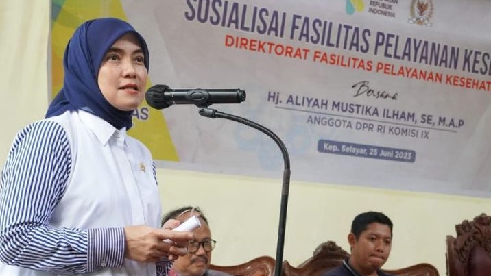 Aliyah Mustika Ajak Masyarakat Rutin Periksa Kesehatan di Puskesmas