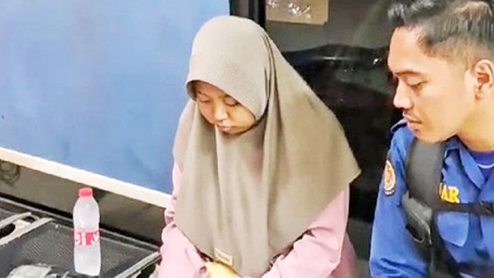 Kesal Laporannya Tak Ditangani Polisi, Wanita Korban Penipuan Perusahaan  Pilih Curhat ke Damkar Cibitung
