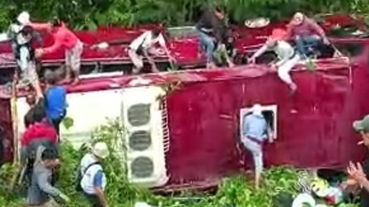 Sopir Bus Masuk Jurang di Wisata Guci Diamankan di Polres Tegal