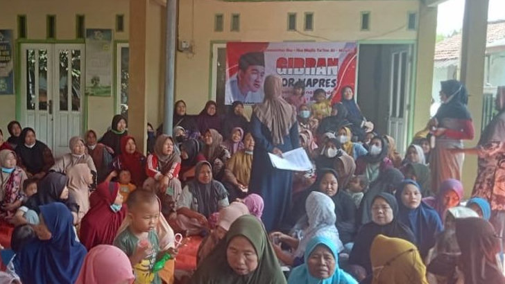 Emak-emak Majelis Ta'lim Al Mugni Tarumajaya Deklarasi Dukung Gibran Rakabuming Raka Cawapres 2024