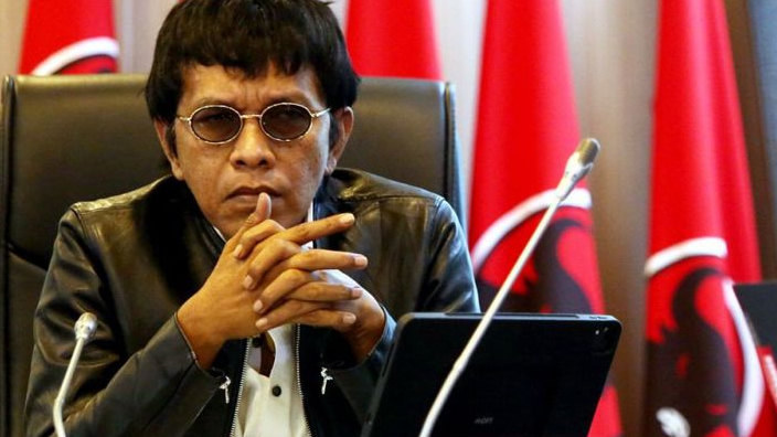 Adian Napitupulu Tantang Menteri Bahlil Berantas Tambang Ilegal di Kutai Barat