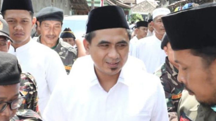 Gus Yasin Datangi Guru Madin Demak yang Viral karena Tampar Murid dan Diminta UANG DAMAI, Begini Pesan Pak Wagub