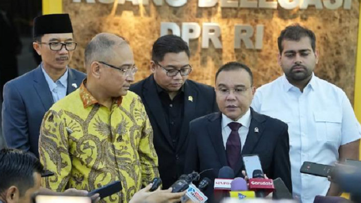 DPR Bahas Revisi UU TNI di Hotel Mewah, Publik Pertanyakan Transparansi. Sufmi Dasco: Tidak Ada Rapat Diam-Diam