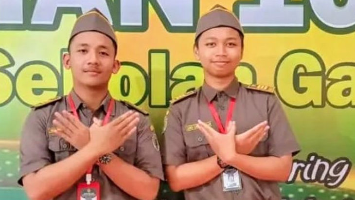 Dua Siswa SMAN 10 Samarinda Ciptakan Aplikasi AI untuk Lestarikan Batik Kalimantan