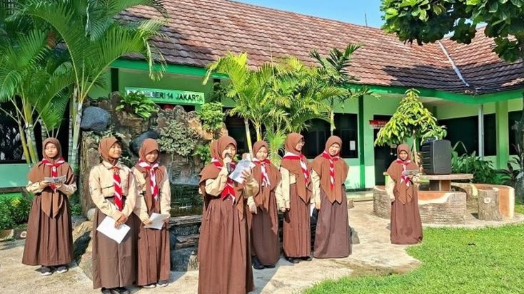 Probulita MTsN 14 Jakarta Timur Ajak Siswa Cinta Lingkungan