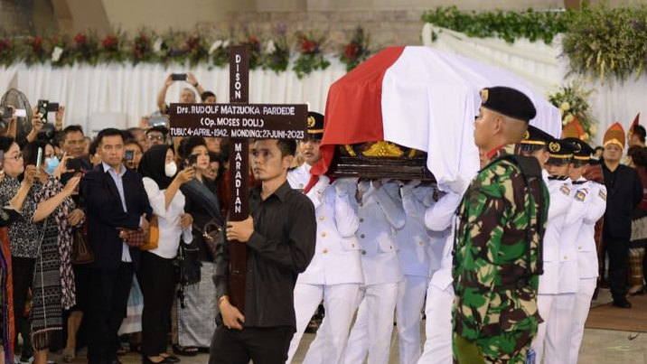 Hantar Rudolf Pardede ke Peristirahatan Terakhir, Gubernur Edy Rahmayadi: Kita Kehilangan Putra Sumut Terbaik
