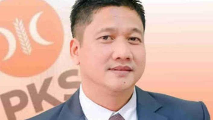 Sosok Tatang Taupik, Wakil Ketua III DPRD Karawang Viral Ngamuk Gegara Tak Terima Ditegur Parkir Sembarangan