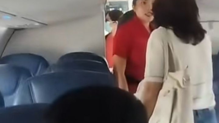 Pengakuan Pramugari Wings Air, Ungkap Kronologi Diduga Dicekik Anggota DPRD Sumut, Akui Trauma dan Alami Luka-Luka