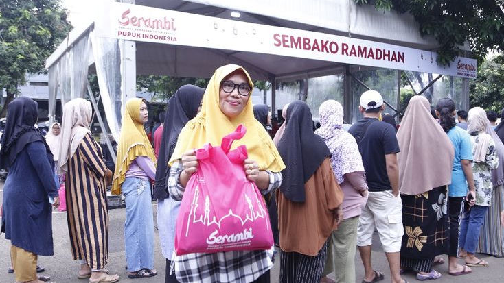 Serambi Pupuk Indonesia: Berbagi Berkah dalam HUT ke-12 Kepada Masyarakat Sekitar Perusahaan