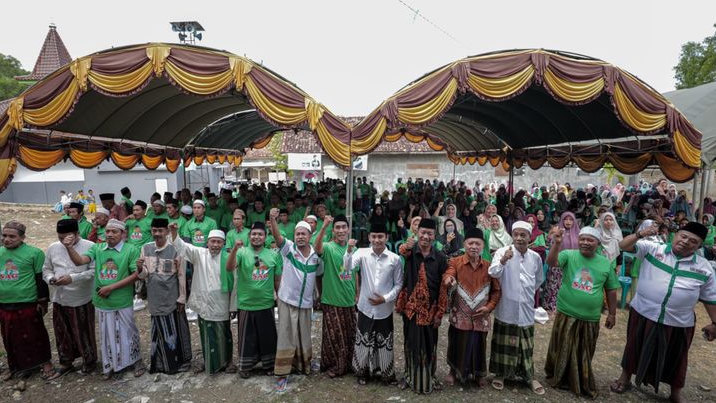Santrine Ganjar Gelar Istigasah Bersama Kiai dan Lora di Pamekasan