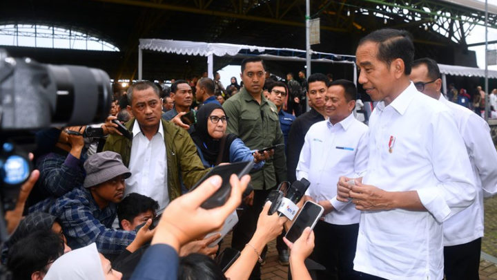 Gantikan Mahfud MD, Ini Alasan Presiden Jokowi Tunjuk Mendagri Tito Karnavian Sebagai Pelaksana Tugas Menko Polhukam