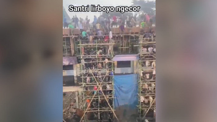 Heboh! Santri Lirboyo Ikut Kerja Bangunan, Publik Ramai Kritik soal K3 dan Aturan Ketenagakerjaan