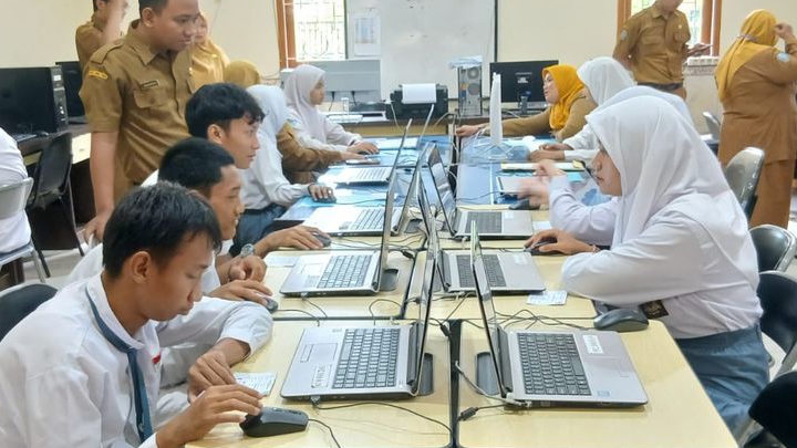 Siswa SLB Antusias Ikuti Tes Kemampuan Akademik, Bukti Semangat Belajar Tanpa Batas