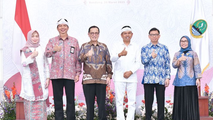 Gubernur Dedi Mulyadi Desak OJK Jabar Lebih Tegas Berantas Pinjol Ilegal