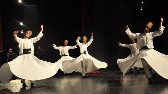 Mengenal Tarian Sufi, Gerakan Spiritual Mencapai Kesatuan dengan Tuhan