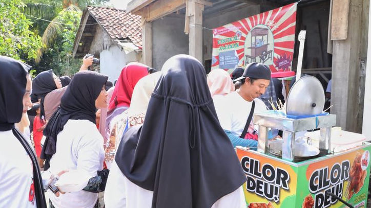 Orang Muda Ganjar Gelar Festival Jajanan di Kabupaten Bandung Barat