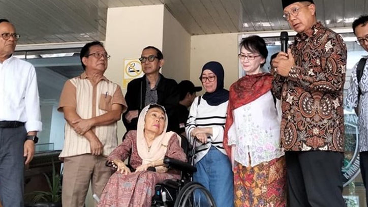 Istri Gus Dur dan Komaruddin Hidayat Siap Penjamin Penangguhan Direktur Lokataru Delpedro Marhaen