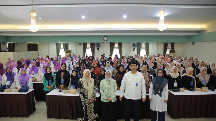 Edukasi Terhadap Asupan Gizi, Tim Sosialisasi Program MBG untuk Warga Cianjur