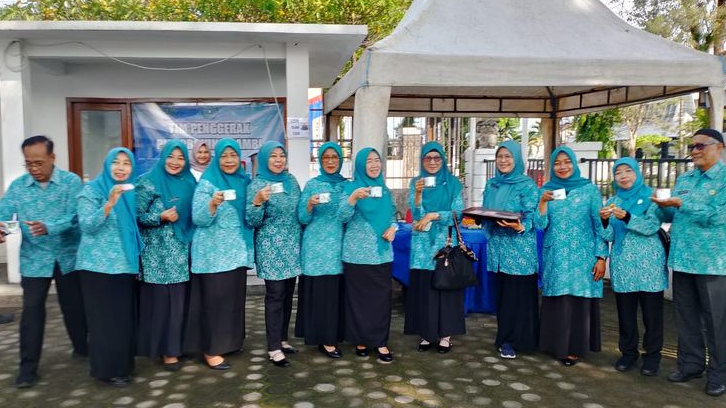 Pojok Berkah Jambi Tetap Berjalan Saat WFH, Hesnidar Haris Tekankan Sedekah Amanah