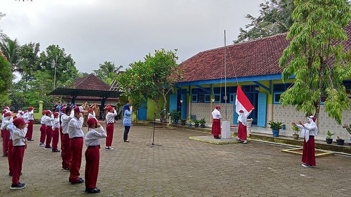 Sebaran Sekolah Nasional Belum Merata, Jumlah Sekolah Terbanyak pada Semester Ganjil 2025 2026 ada di Jawa Timur