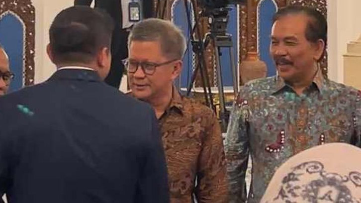 Rocky Gerung Ungkap Alasan Kehadirannya di Istana Demi Mendukung Jumhur yang Dilantik Menteri LH