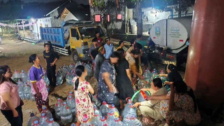 Sumber Air Jauh, 40 Keluarga di Tegal Gede Jember Bergantung Pasokan Air BPBD Tiap 2 Hari