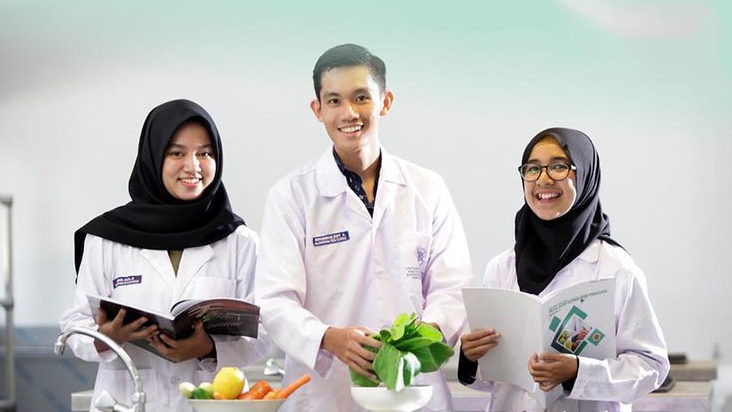 10 Rekomendasi Universitas Jurusan Gizi Terbaik di Indonesia