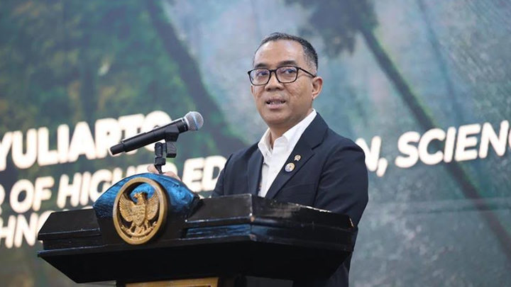 Kemdiktisaintek Perkuat PTS Demi Indonesia Emas 2045, Sorot Tantangan Komitmen Diksaintek Berdampak